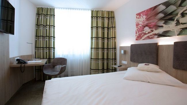 Central Hotel Eschborn Ruang foto